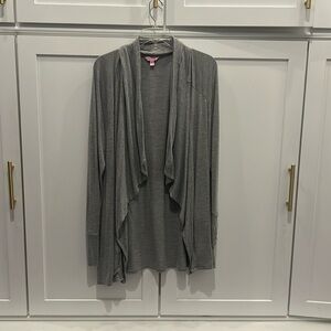 Gray, flowy, lily Pulitzer sweater